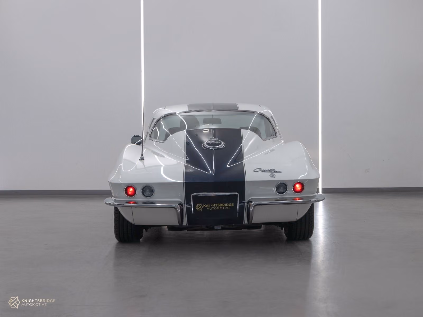 1964 Chevrolet Corvette photo 3