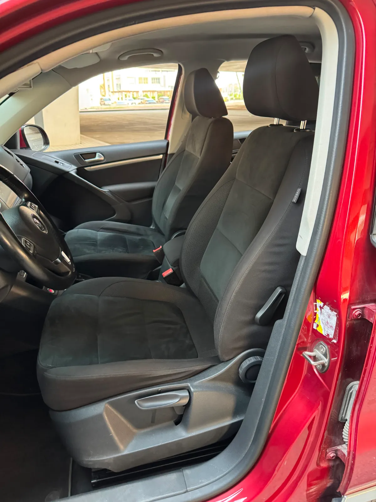 2016 Volkswagen Tiguan photo 5