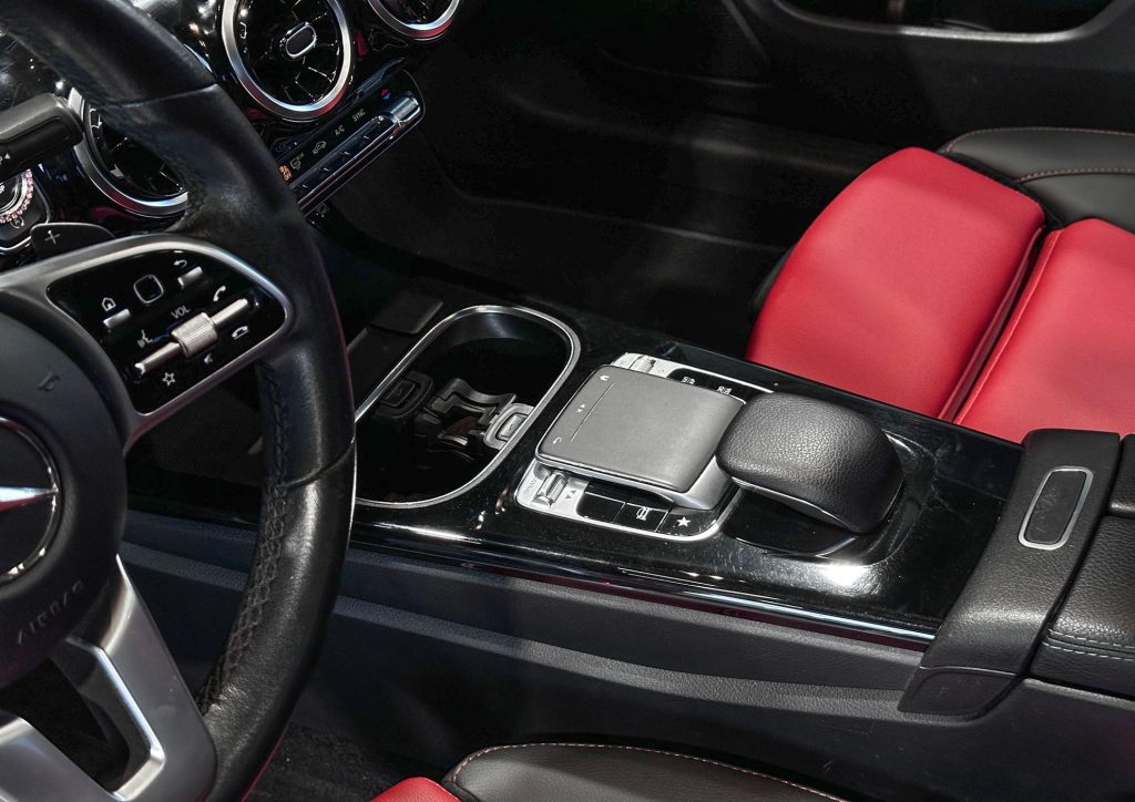 2026 Mercedes-Benz CLA photo 4