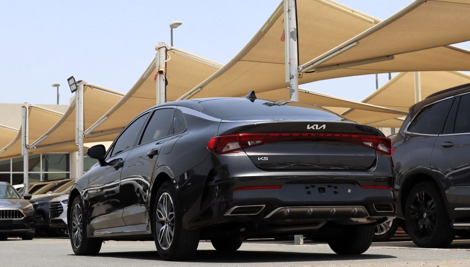 2023 Kia K5 photo 4