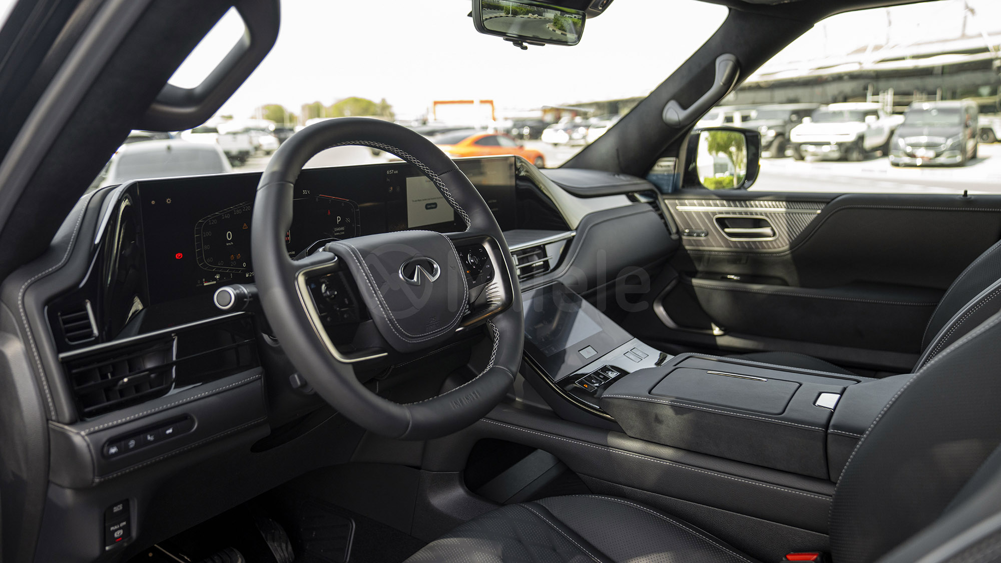 2025 Infiniti QX80 photo 5
