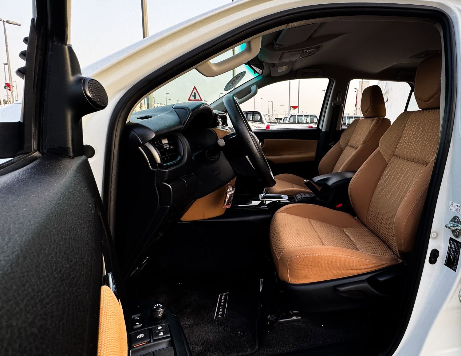 2023 Toyota Fortuner photo 5