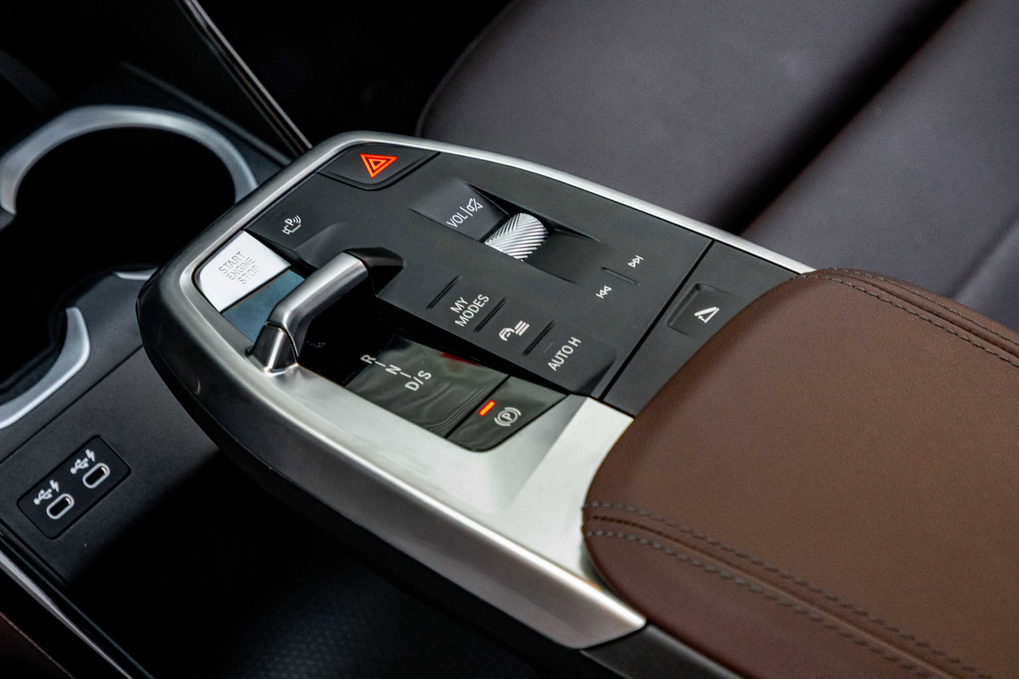2025 BMW X2 photo 3