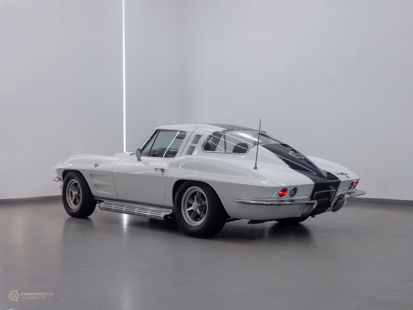 1964 Chevrolet Corvette photo 4