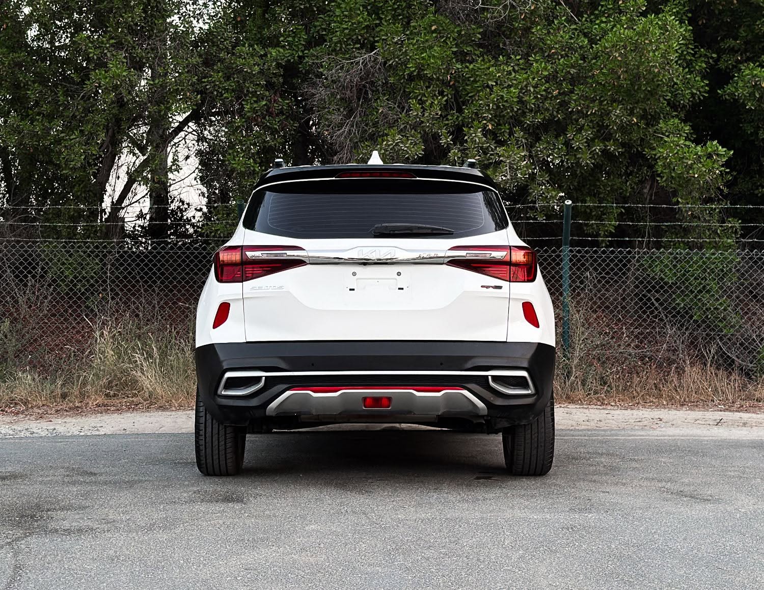 2023 Kia Seltos photo 3