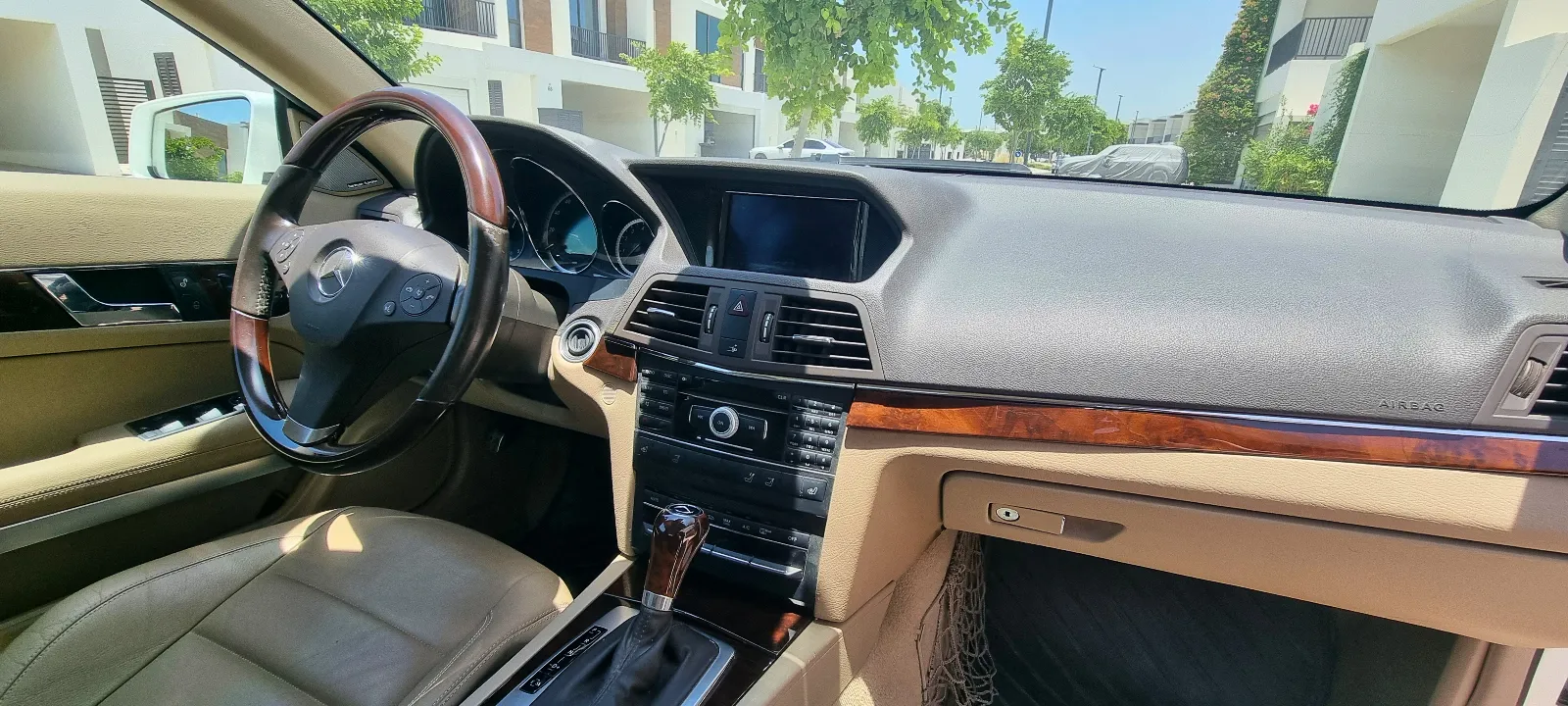 2011 Mercedes-Benz E-Class photo 4