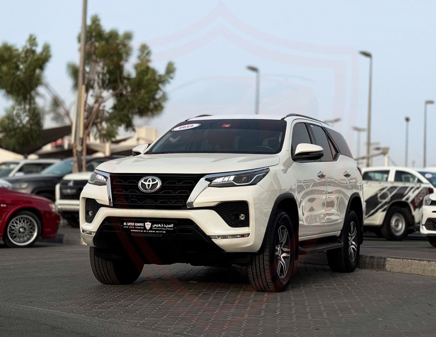 2022 Toyota Fortuner photo 2