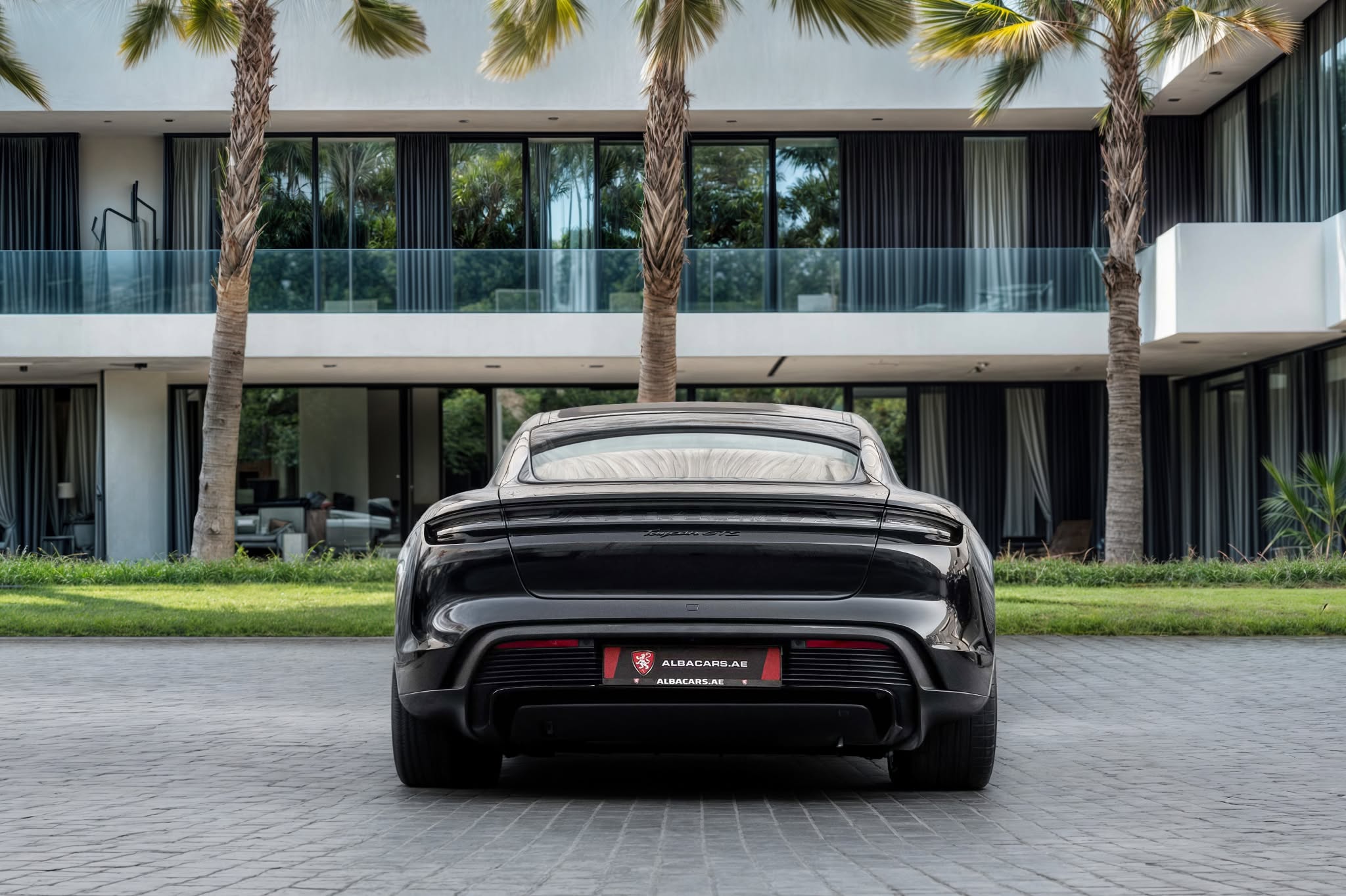 2023 Porsche Taycan photo 5