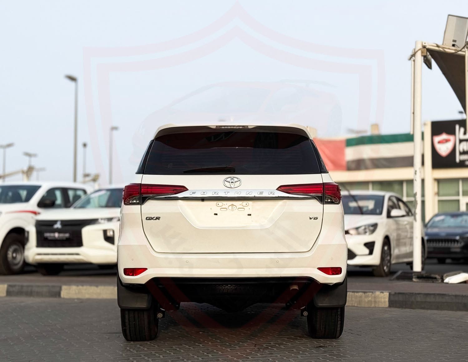 2022 Toyota Fortuner photo 3