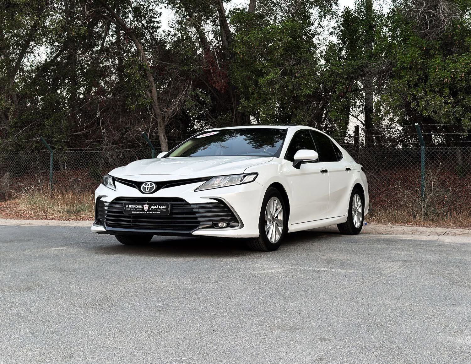 2023 Toyota Camry photo 3