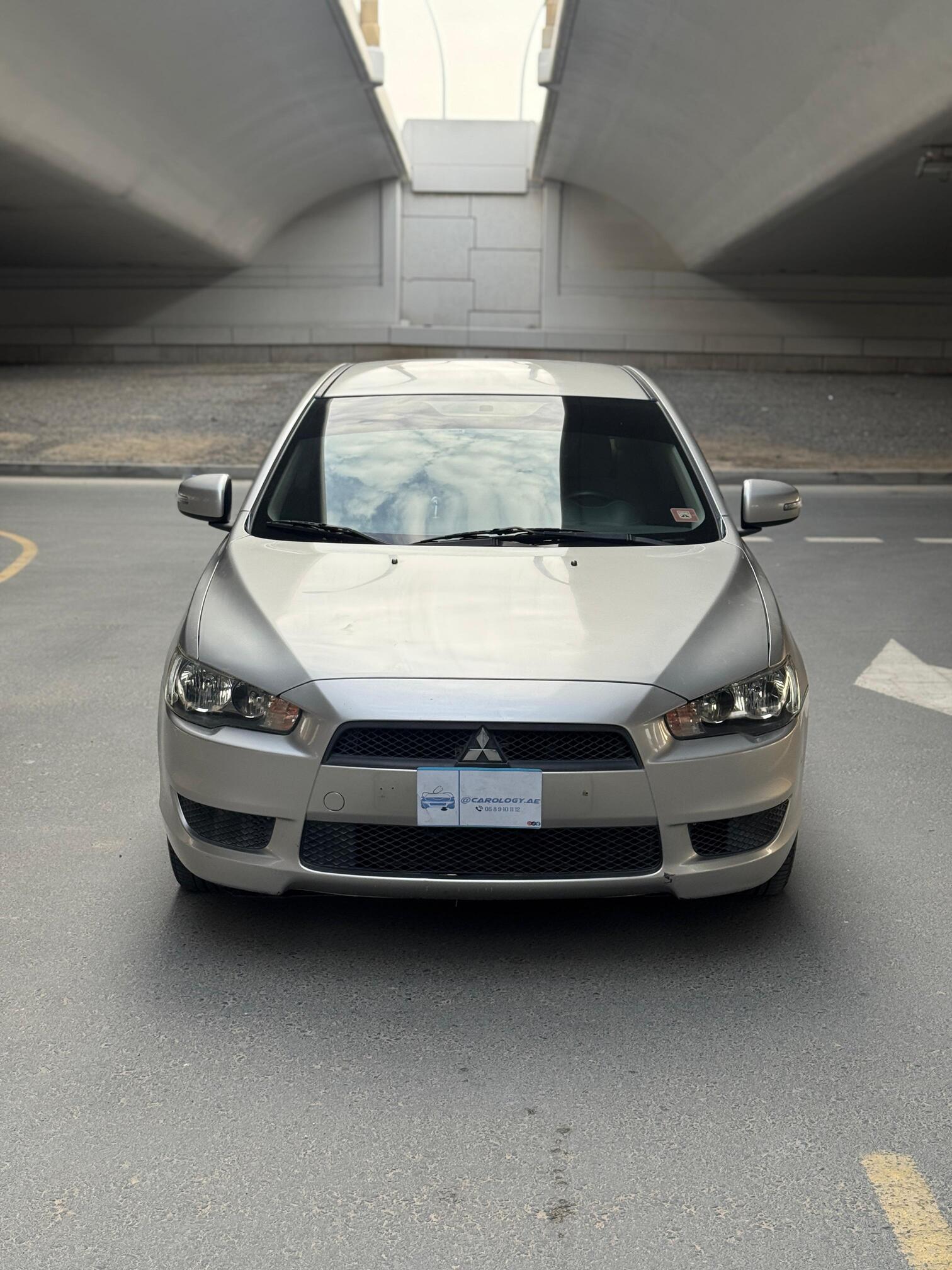2015 Mitsubishi Lancer photo 2