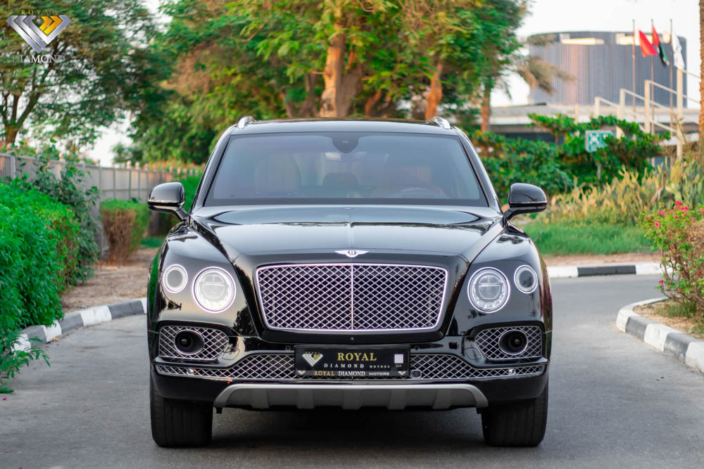 2020 Bentley Bentayga photo 2