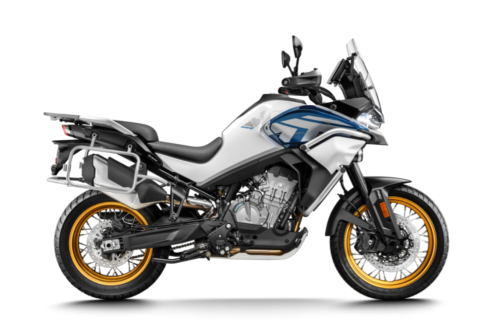 CFMoto 800MT