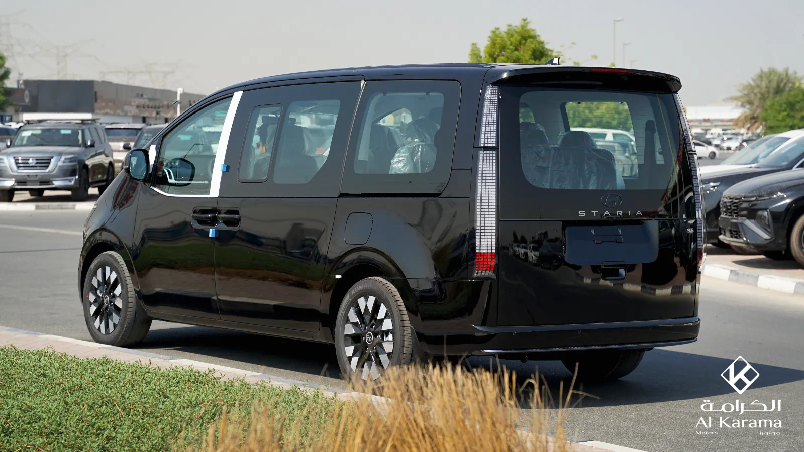 2026 Hyundai Staria photo 4