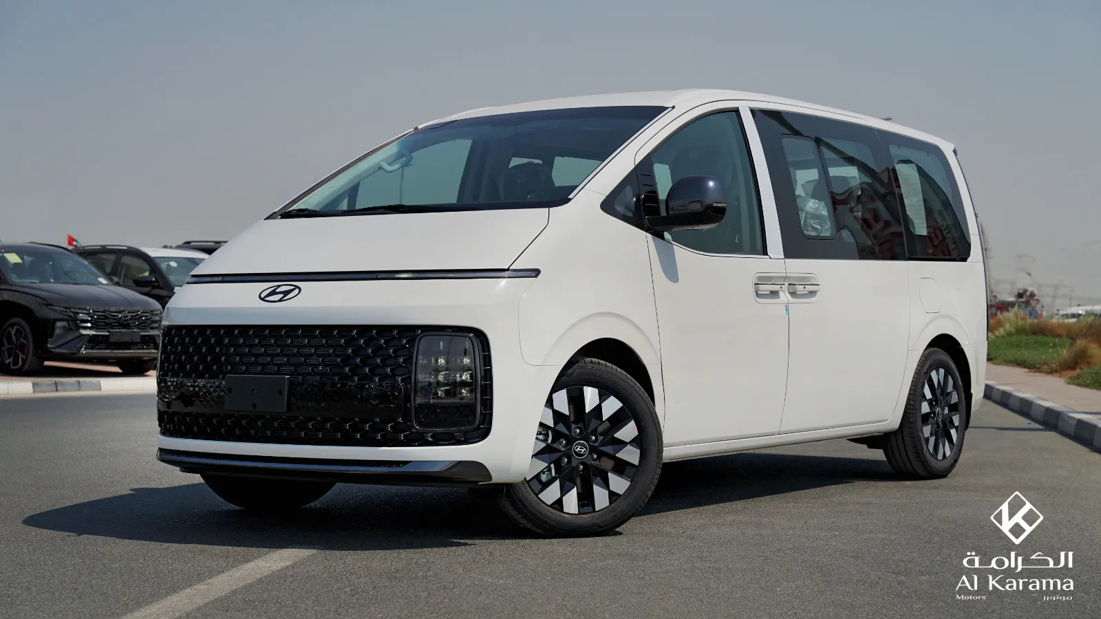 2026 Hyundai Staria photo 4