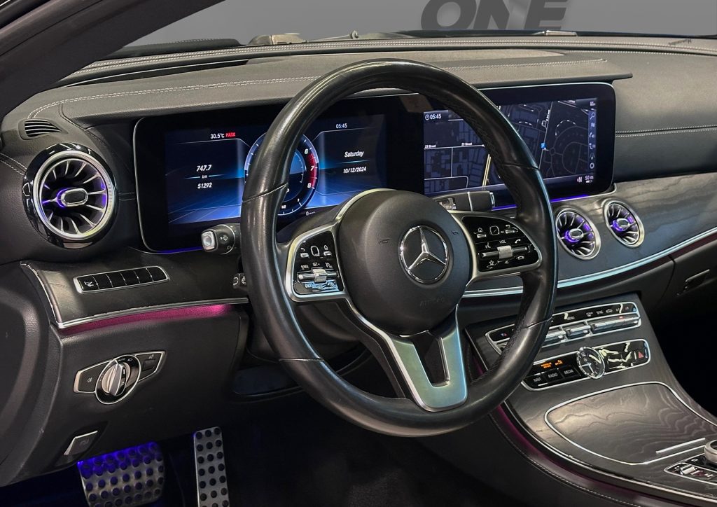 2020 Mercedes-Benz E-Class photo 3