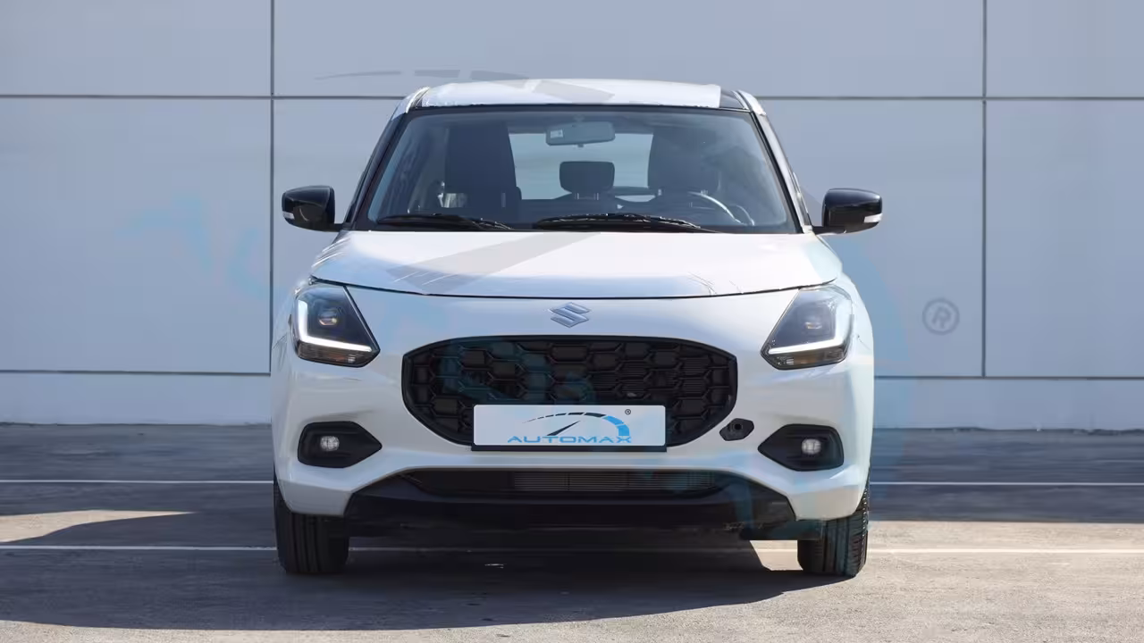 2026 Suzuki Swift photo 2