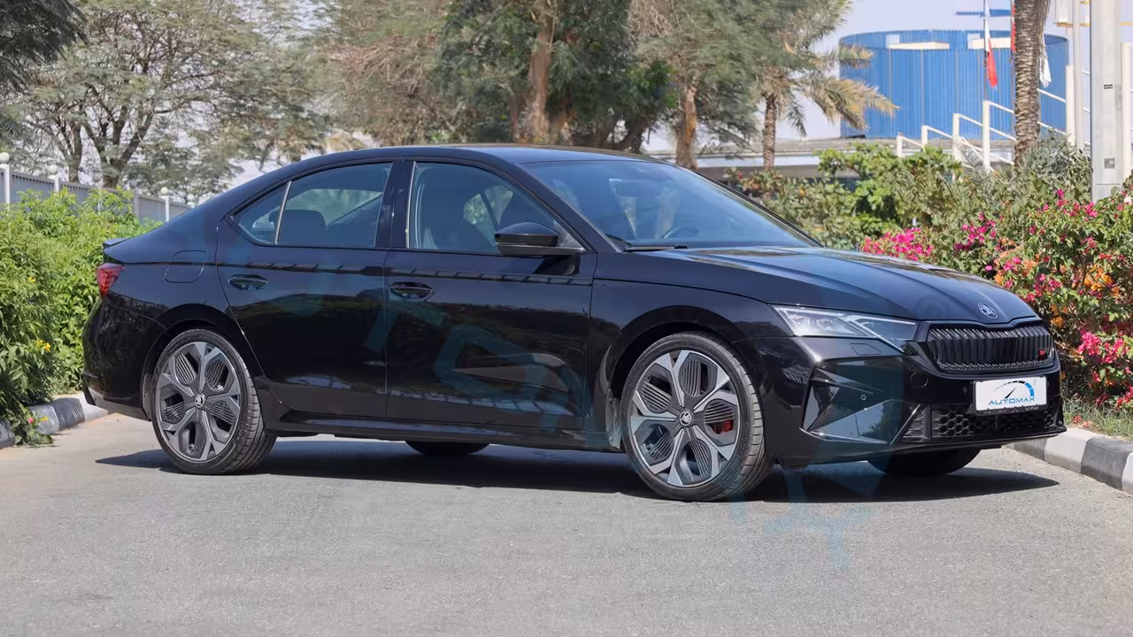 2025 Skoda Octavia photo 3