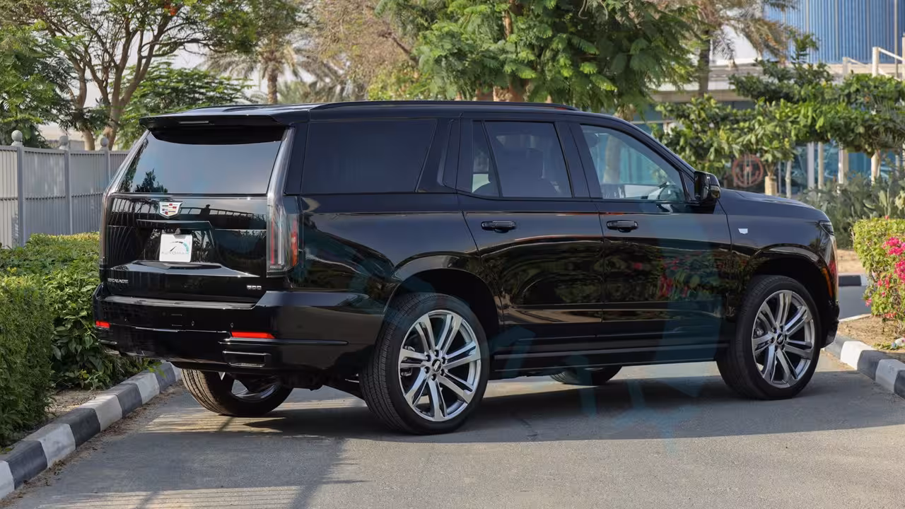 2026 Cadillac Escalade photo 4