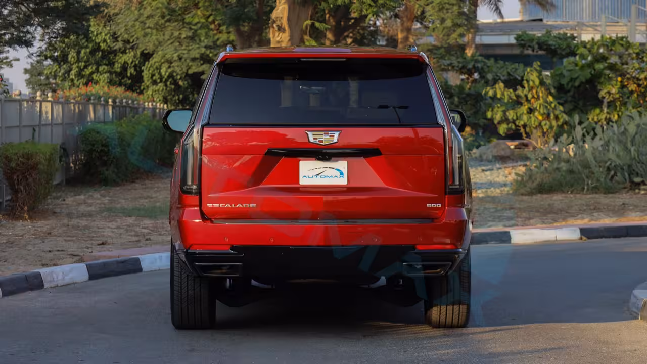 2025 Cadillac Escalade photo 4