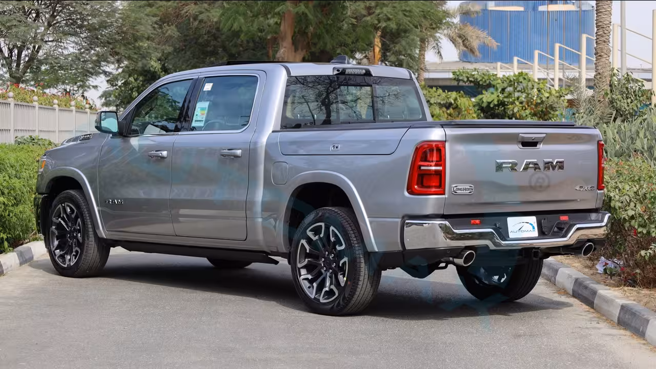 2026 Ram 1500 photo 4