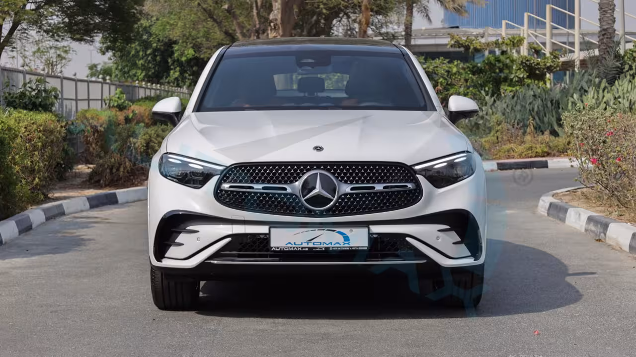 2026 Mercedes-Benz GLC photo 2
