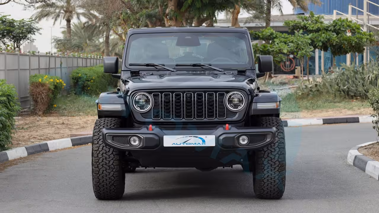 2025 Jeep Wrangler photo 2