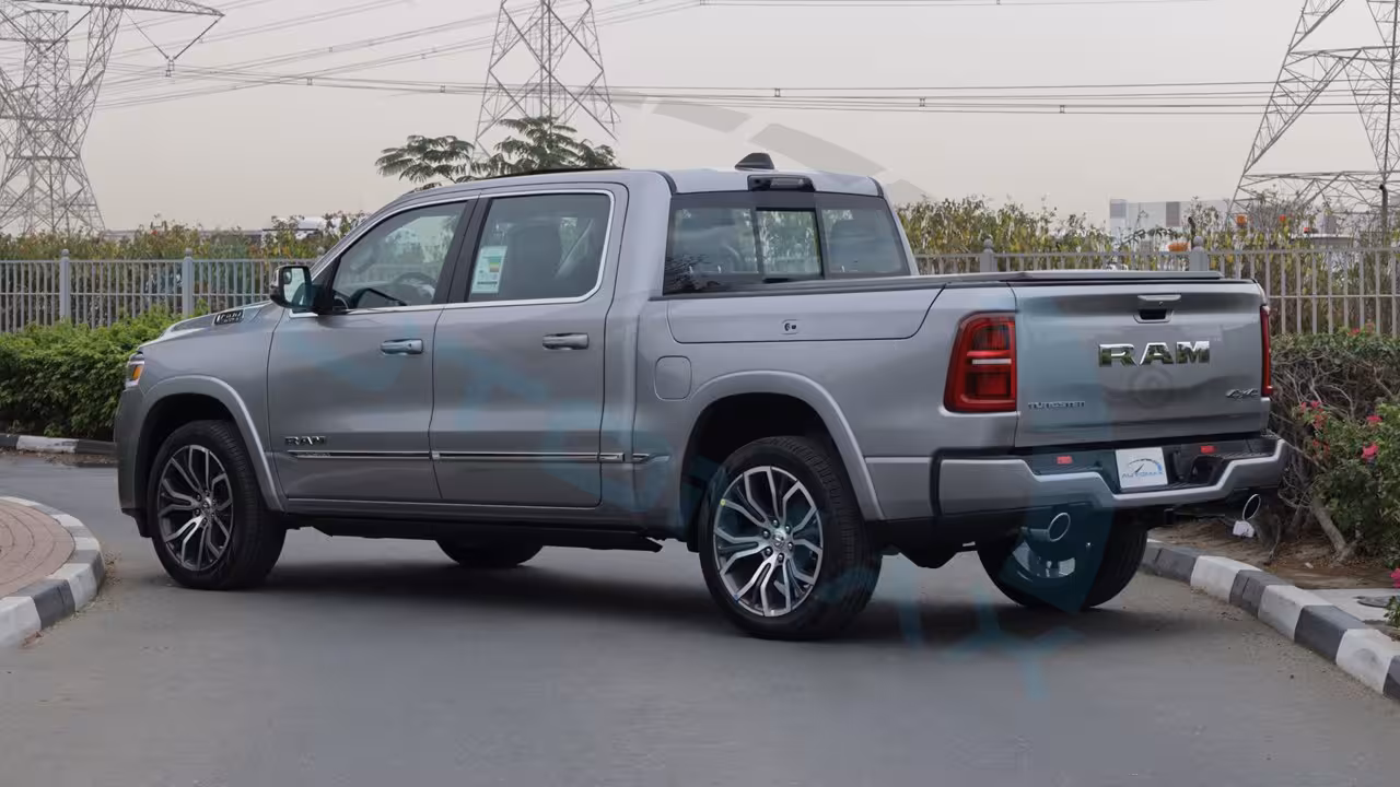2026 Ram 1500 photo 4