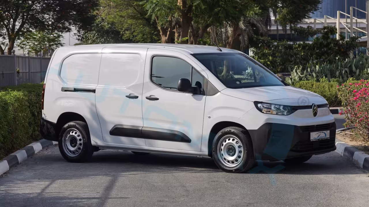 2026 Citroen Berlingo photo 3