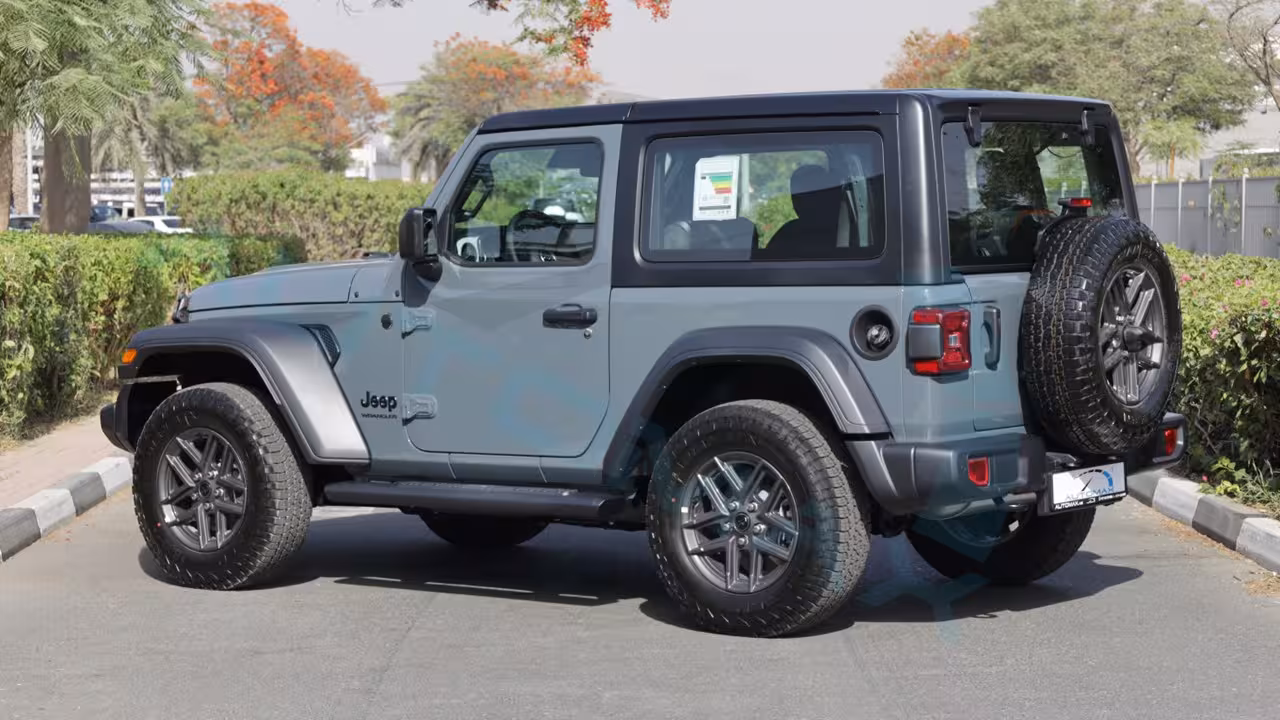 2026 Jeep Wrangler photo 4