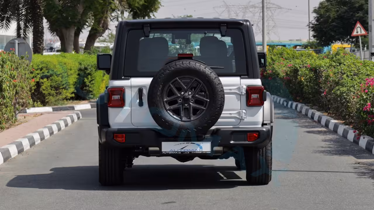 2026 Jeep Wrangler photo 5