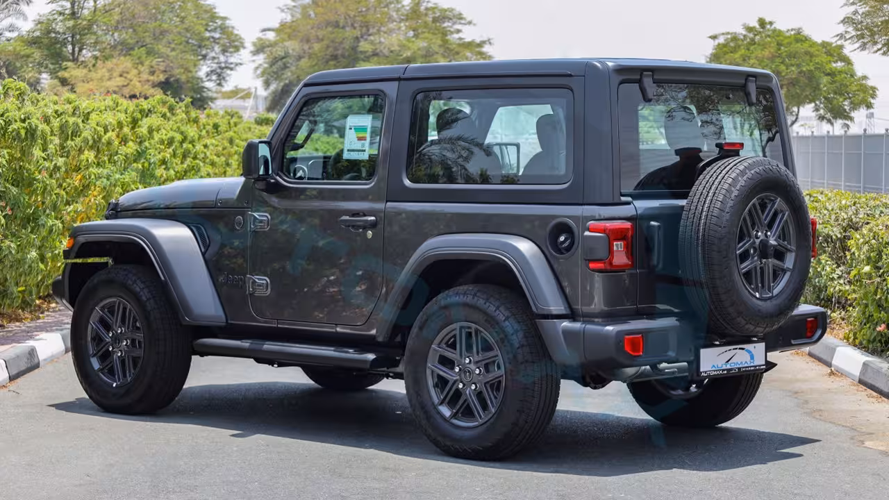 2026 Jeep Wrangler photo 4