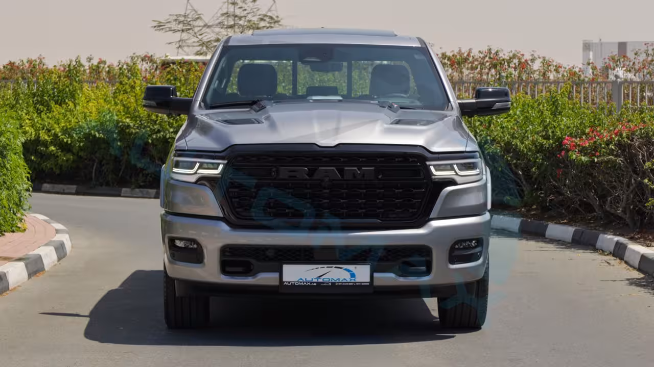 2026 Ram 1500 photo 2