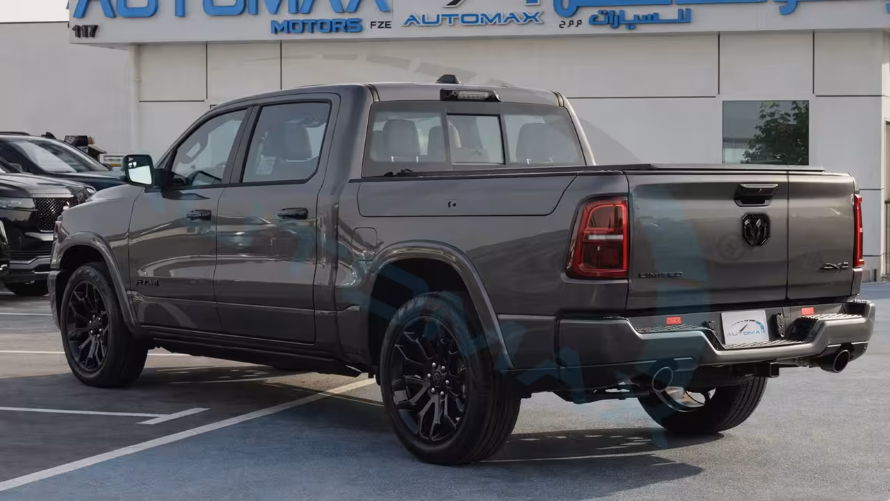 2026 Ram 1500 photo 4