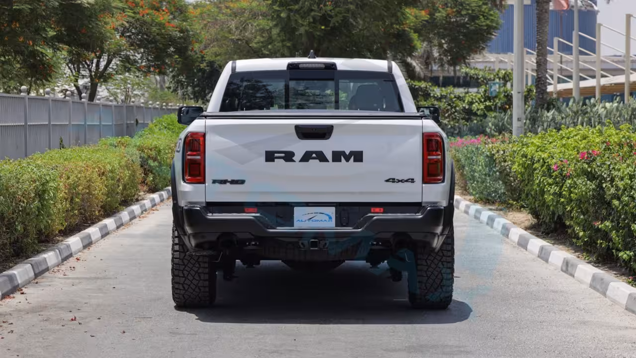 2025 Ram 1500 photo 5