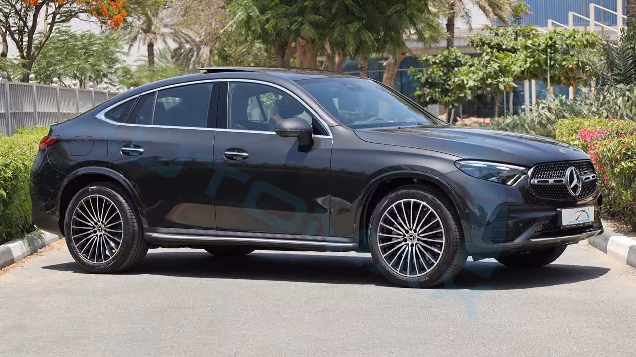 2026 Mercedes-Benz GLC photo 3