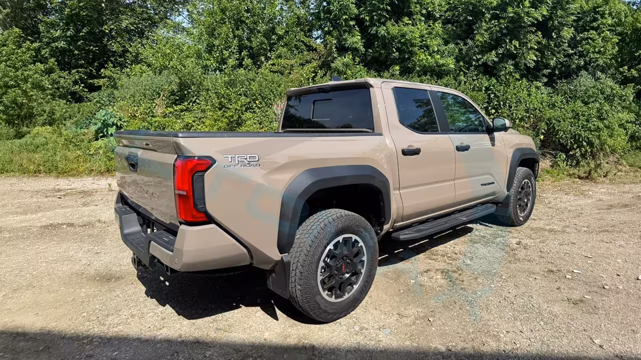 2026 Toyota Tacoma photo 5