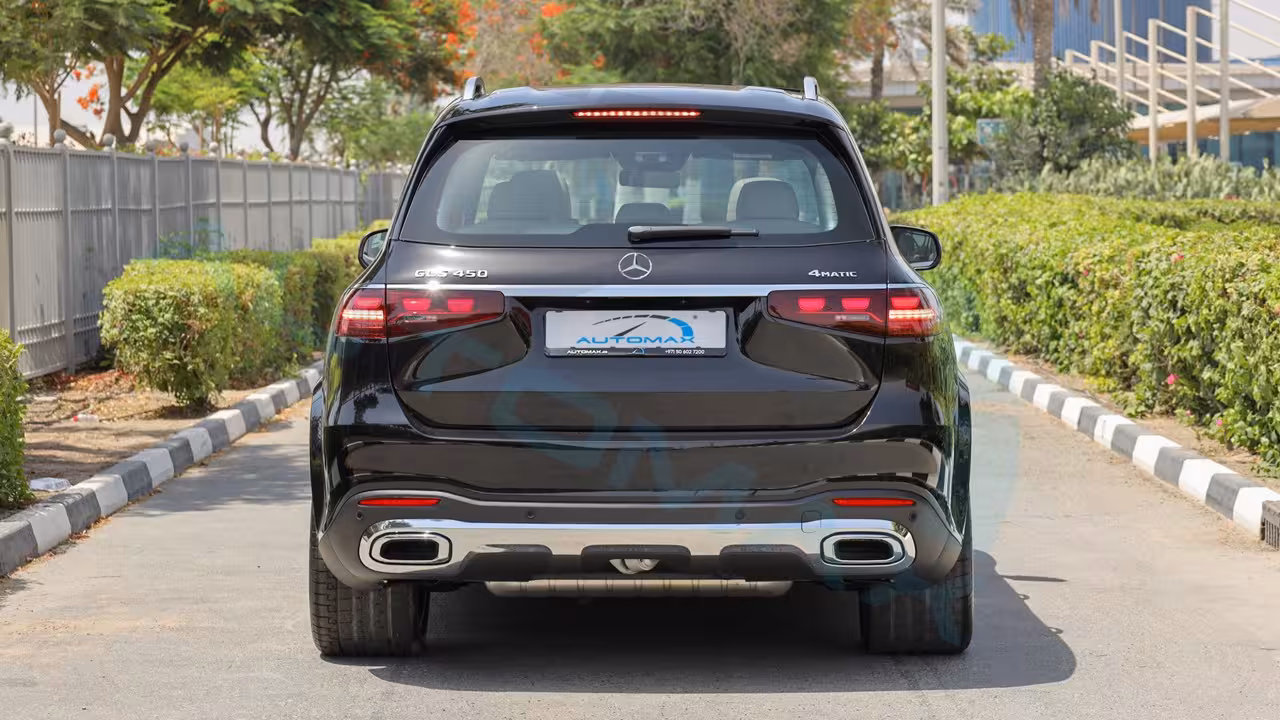 2026 Mercedes-Benz GLS photo 4