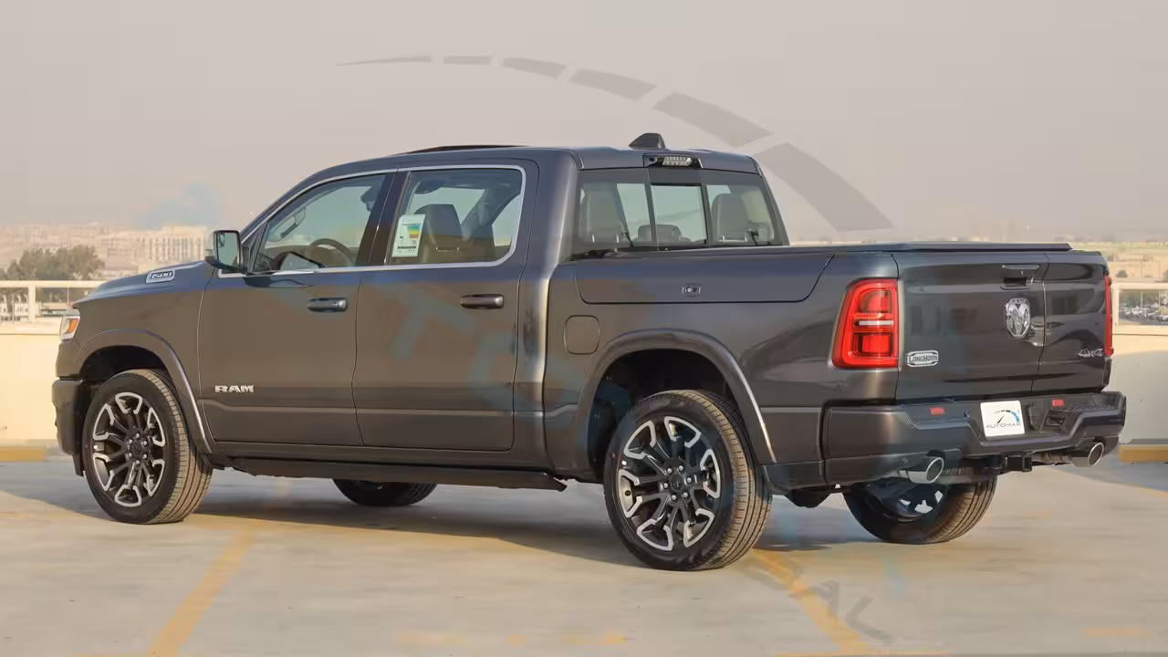 2026 Ram 1500 photo 3