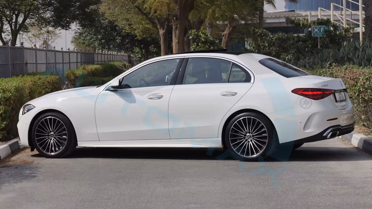 2026 Mercedes-Benz C-Class photo 3