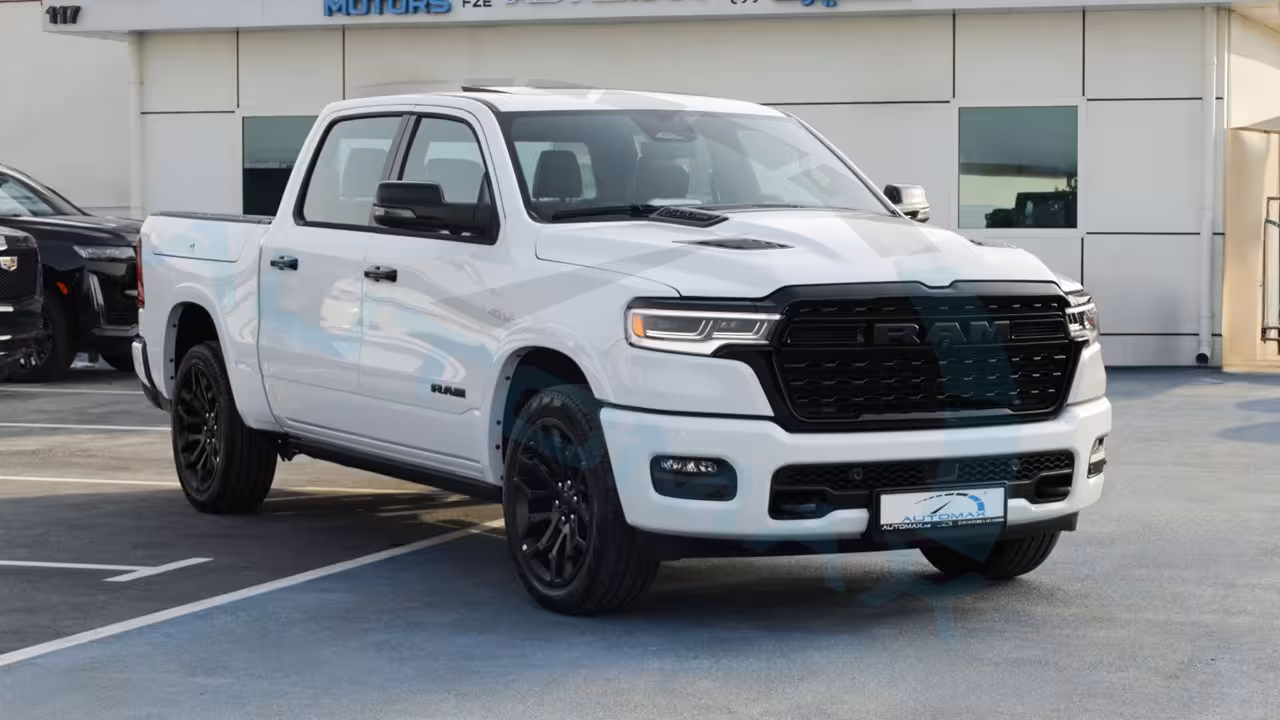 2026 Ram 1500 photo 2