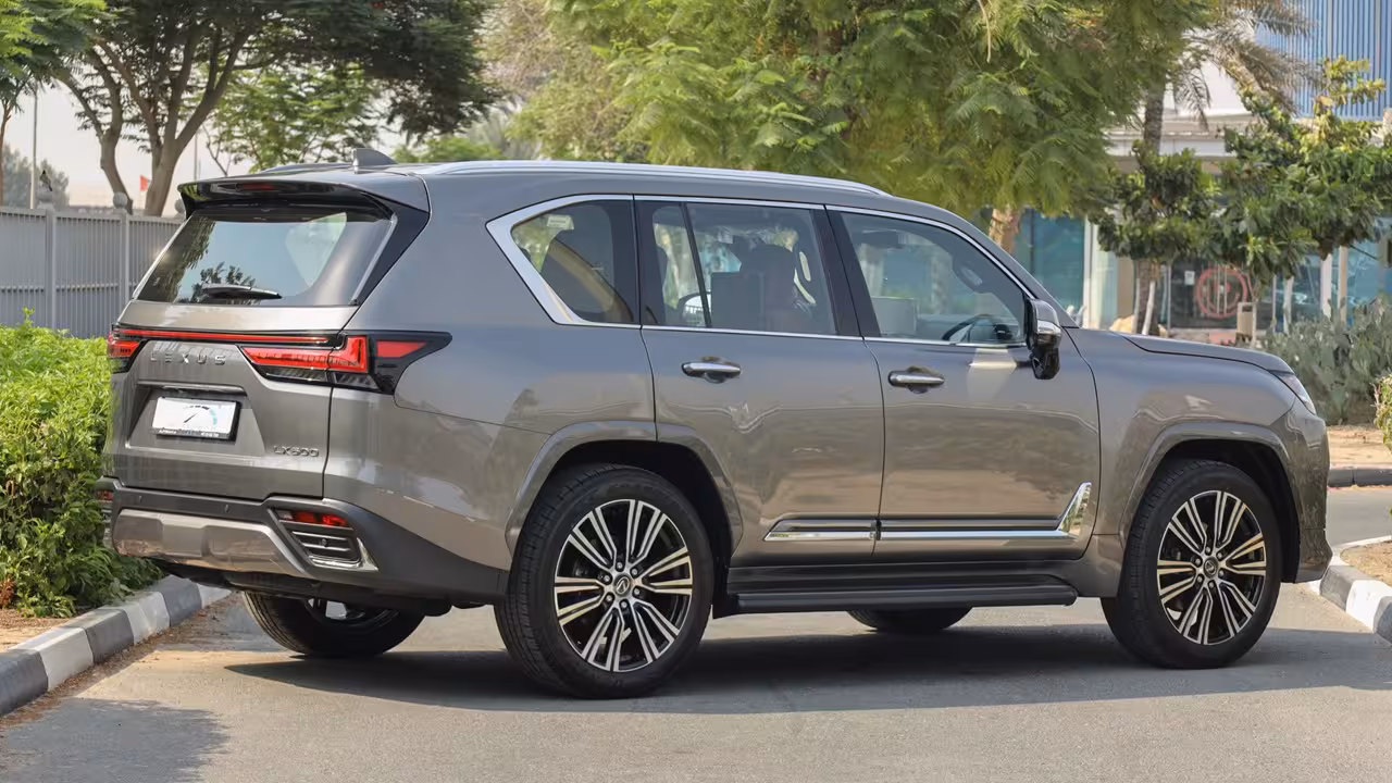 2026 Lexus LX photo 5