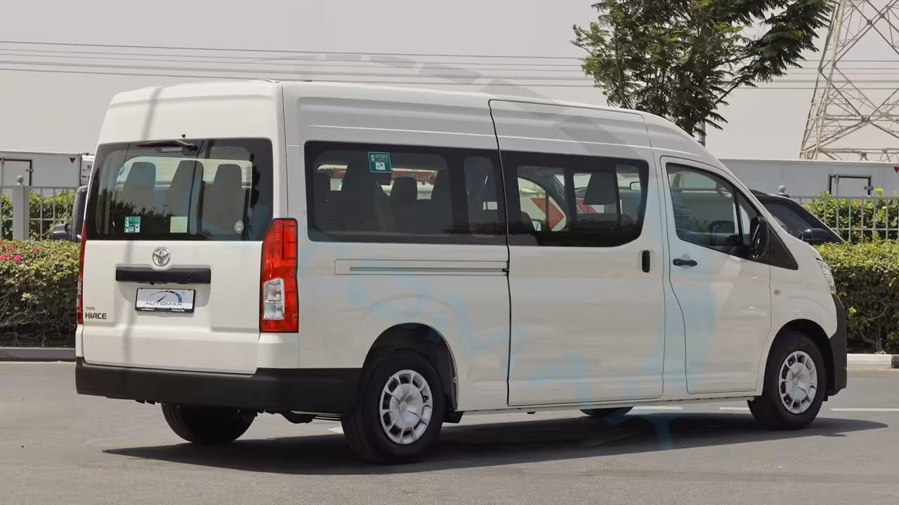 2026 Toyota Hiace photo 5