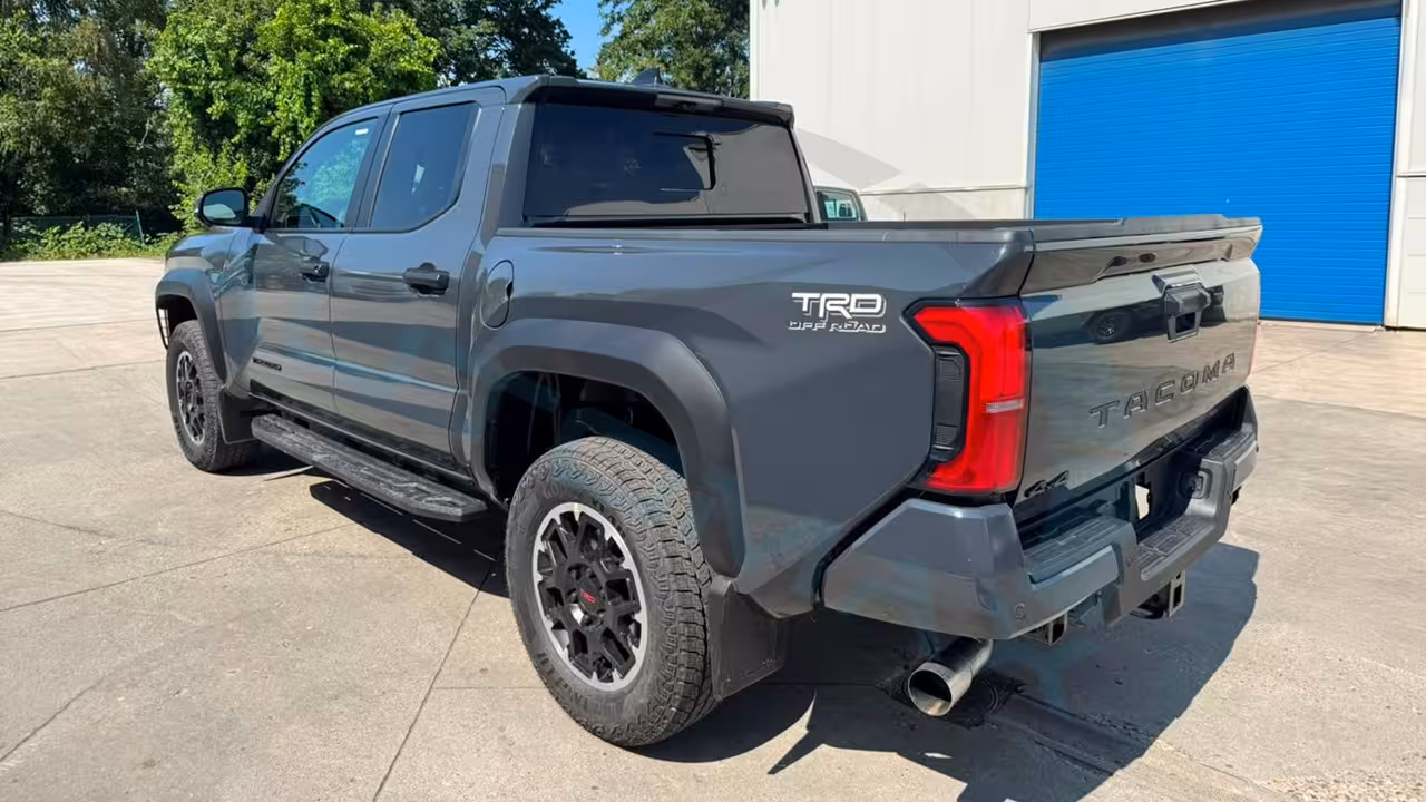2026 Toyota Tacoma photo 3