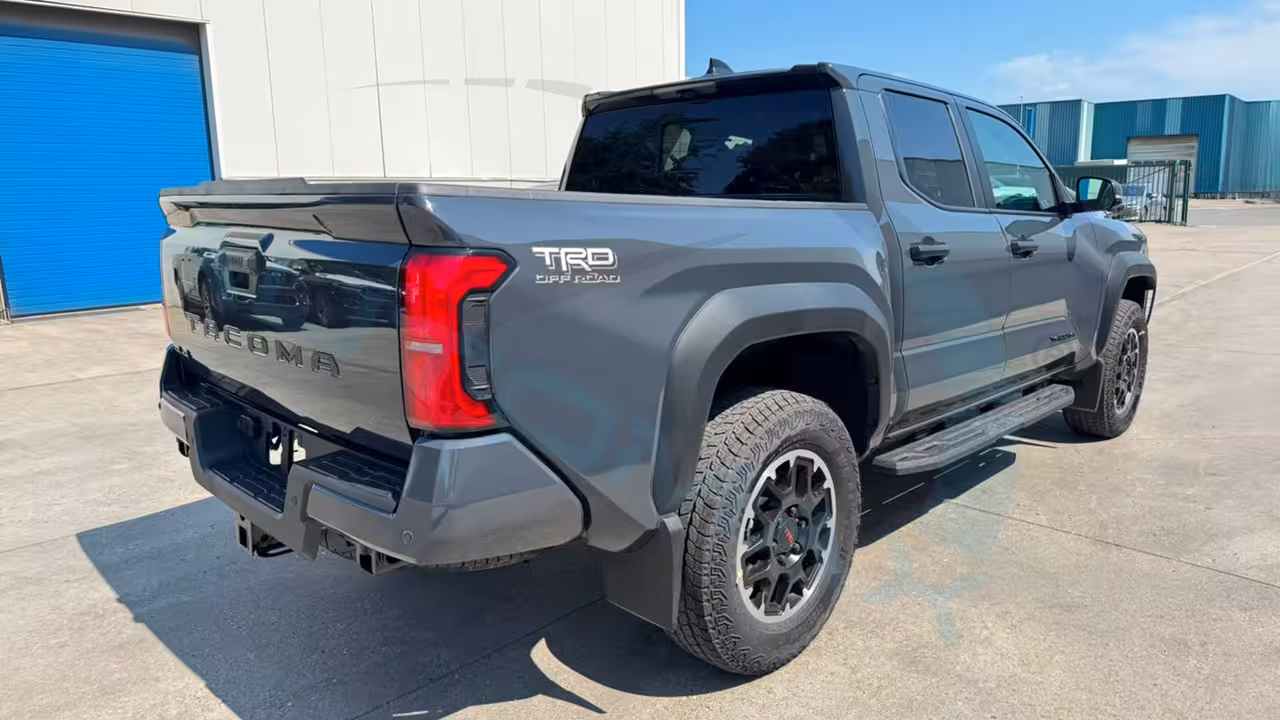2026 Toyota Tacoma photo 5