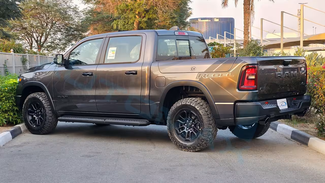 2026 Ram 1500 photo 3