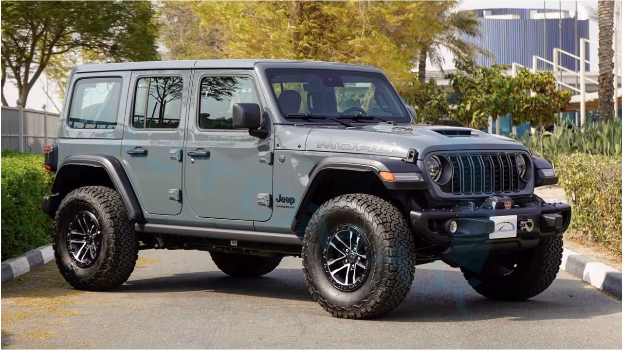 2026 Jeep Wrangler photo 2
