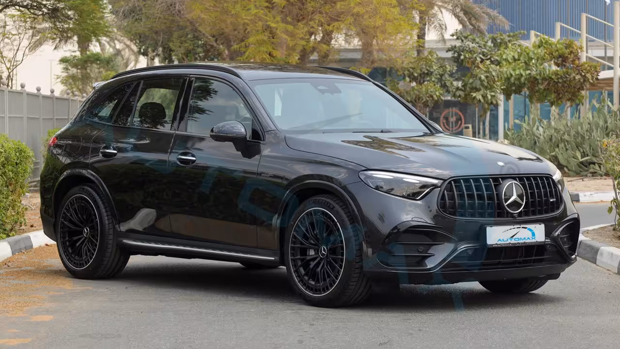 2026 Mercedes-Benz GLC photo 2
