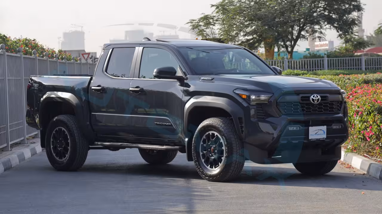 2026 Toyota Tacoma photo 2