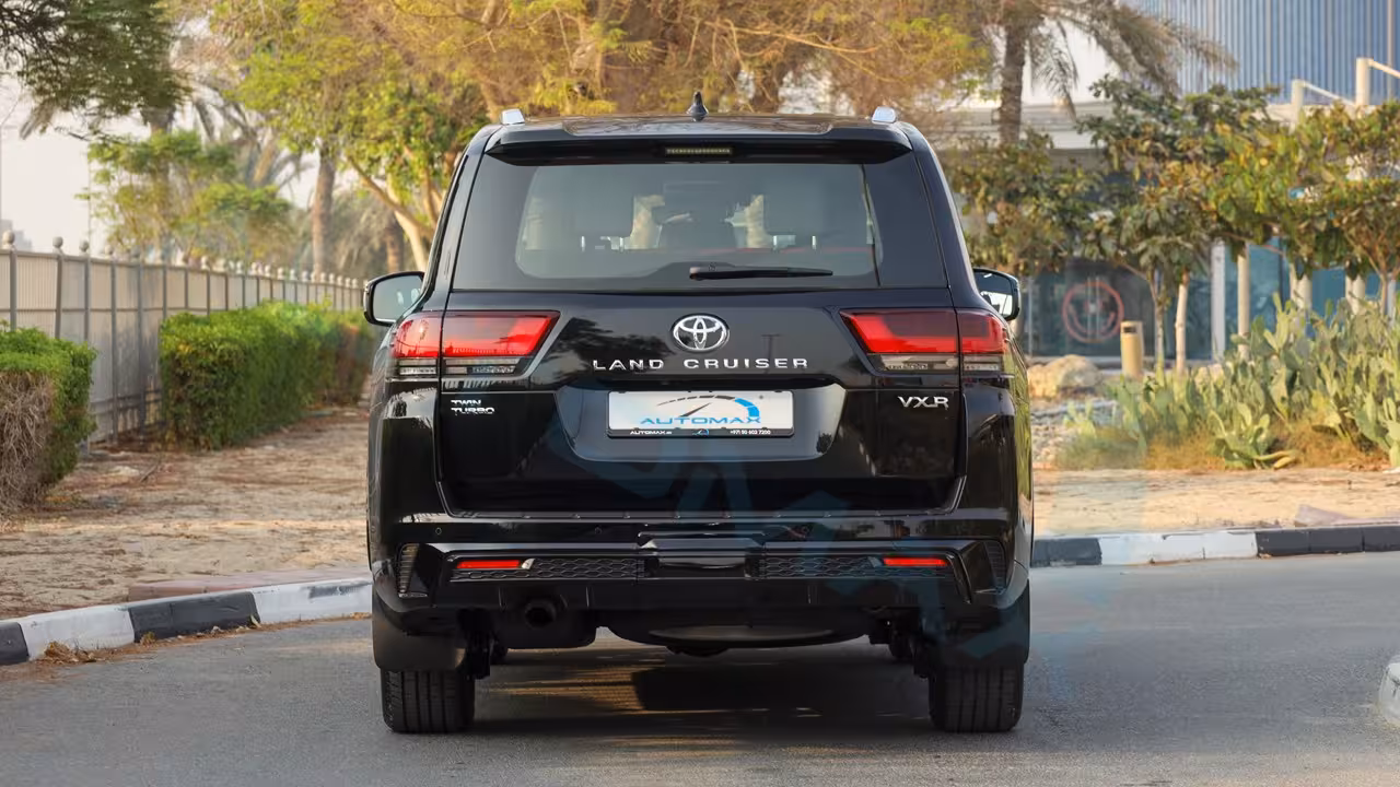 2026 Toyota Land Cruiser photo 4